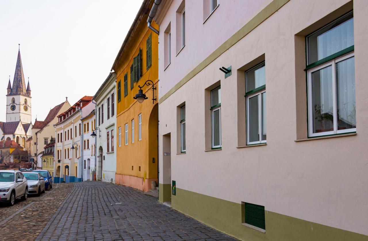 Stone Way Apartment Sibiu Exterior photo