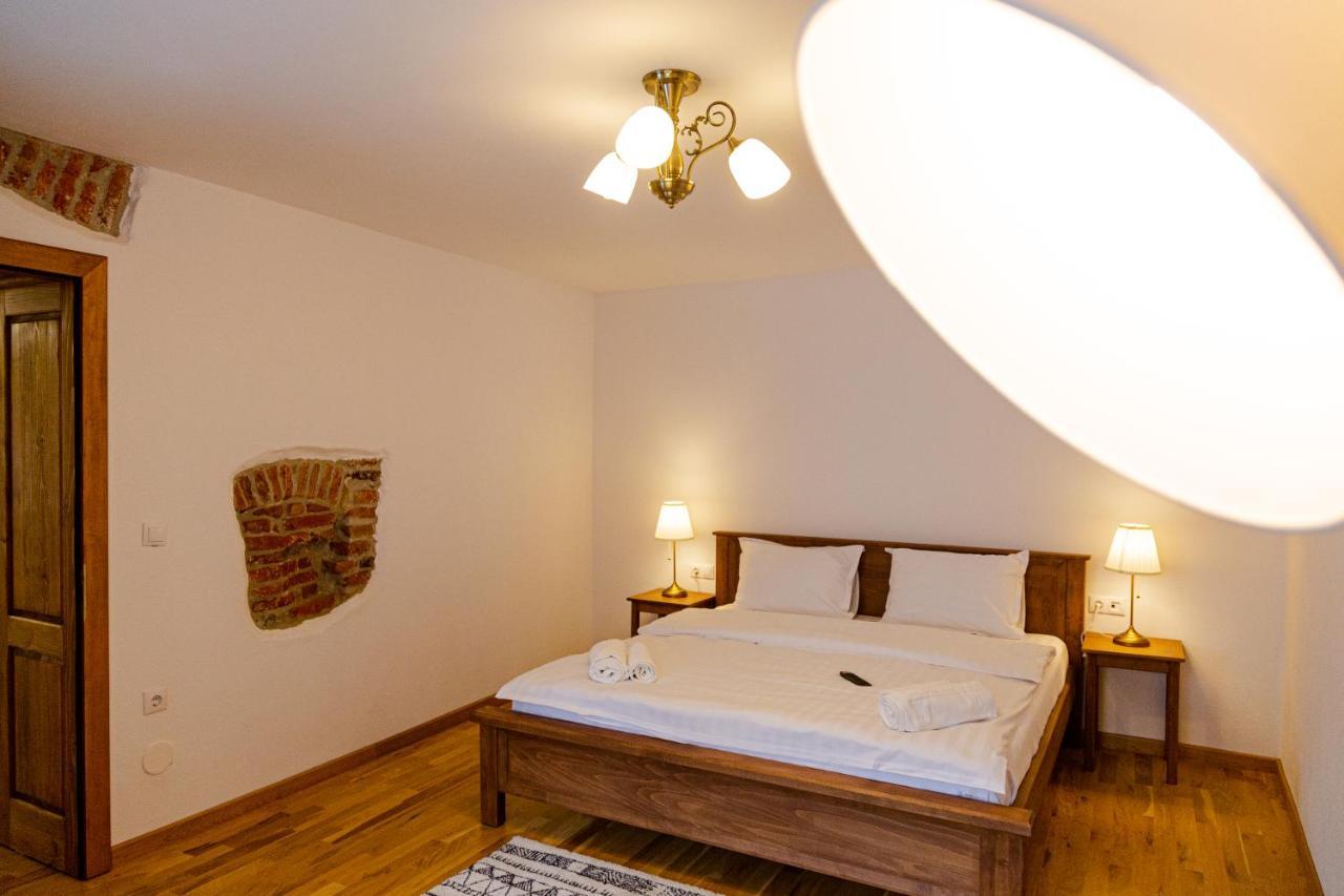 Stone Way Apartment Sibiu Exterior photo
